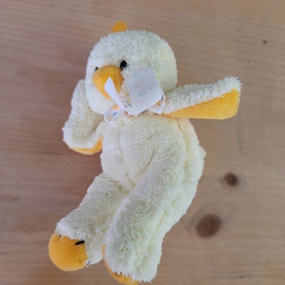 Kellytoy Baby Chick Plush Stuffed Animal 8" Soft Cuddly Toy - Picture 2 of 6
